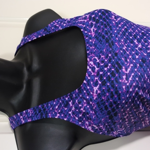 Speedo Ultra back One Piece Swimsuit Size 6 - Picture 5 of 14